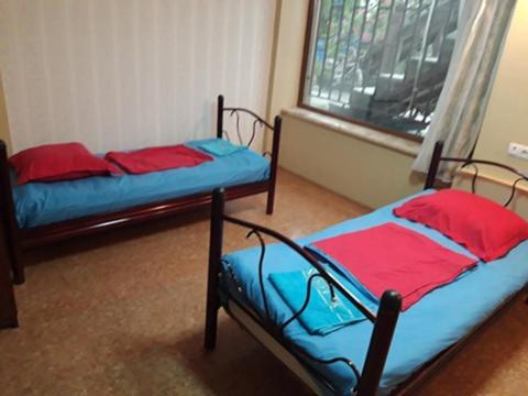 Feola Hostel Kutaisi Ngoại thất bức ảnh